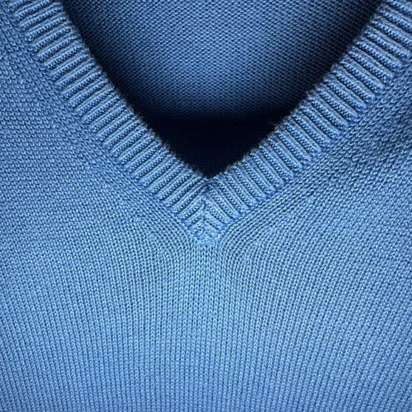 Vintage Brooks Brothers Sweater Men 42 XL Blue Sea Island Cotton V-Neck USA Made